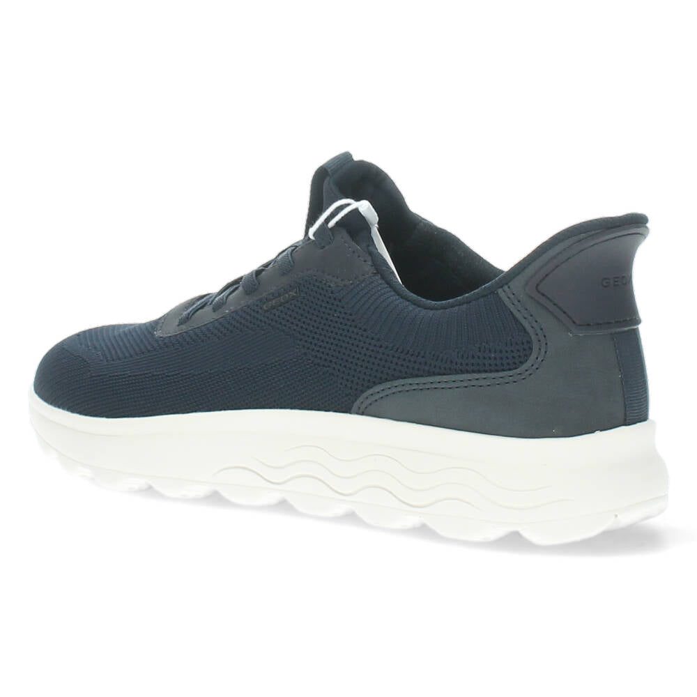 Donkerblauwe sneakers