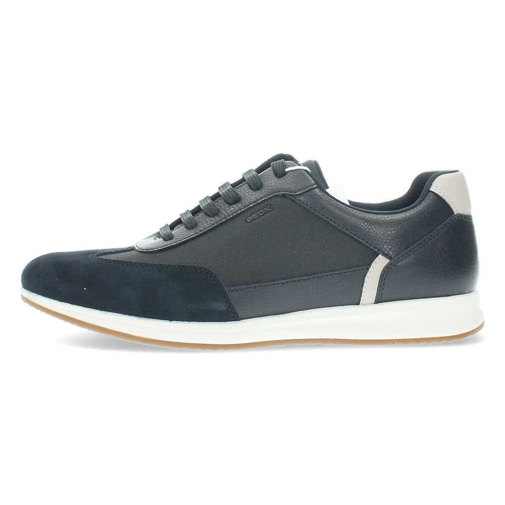 Blauwe sneakers
