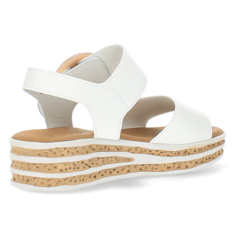 Witte sandalen