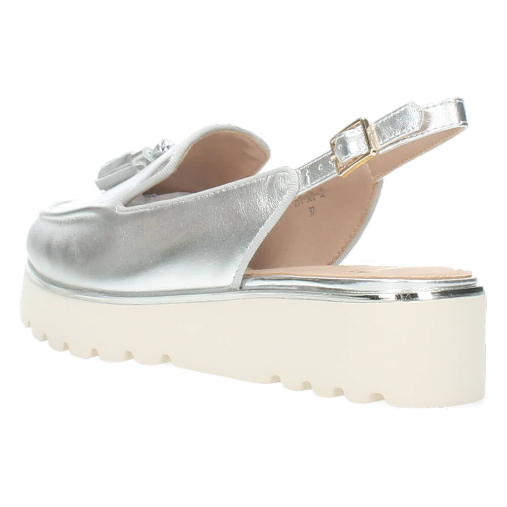 Zilveren slingbacks