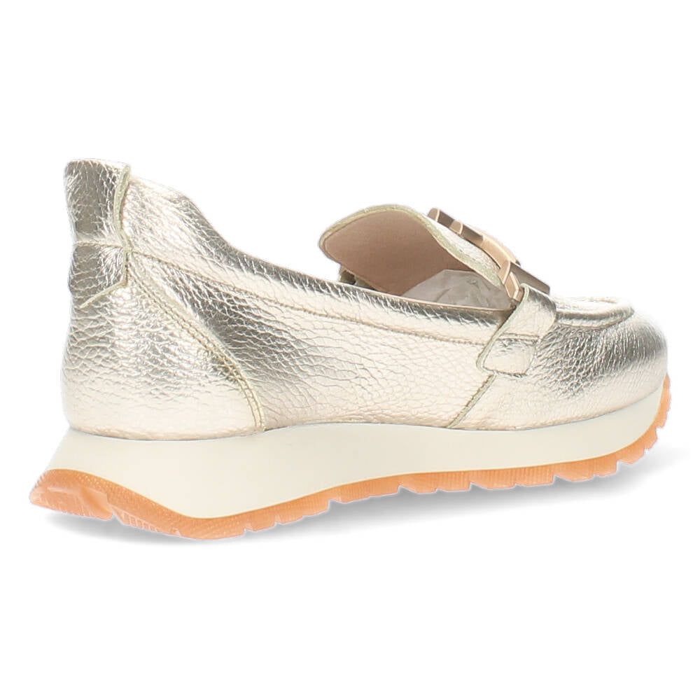 Gouden sneakers