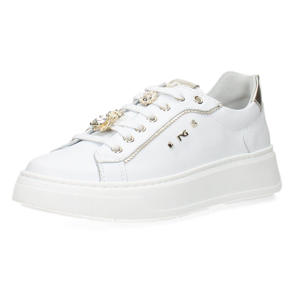 Witte sneakers