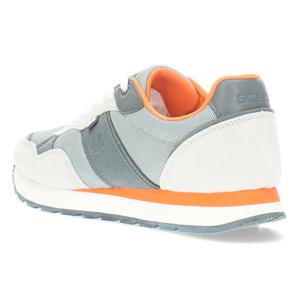 Grijze sneakers
