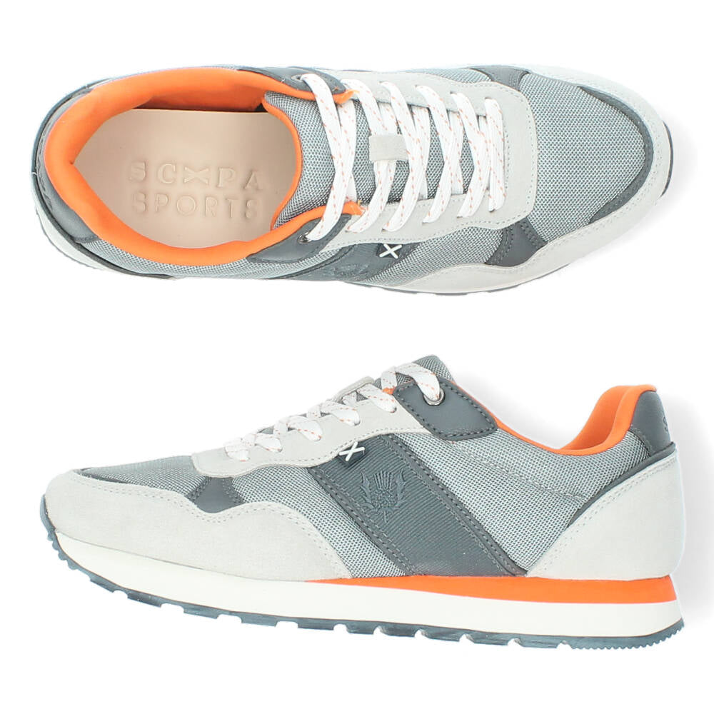 Grijze sneakers