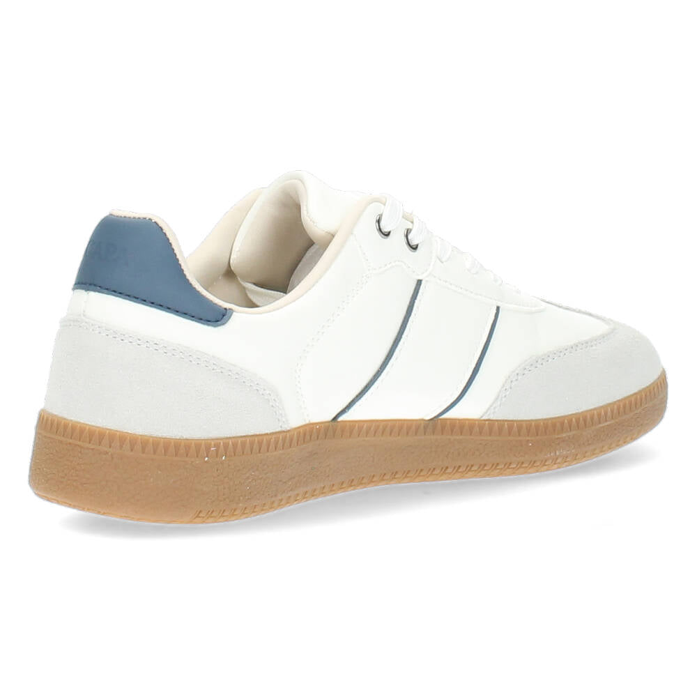 Witte sneakers
