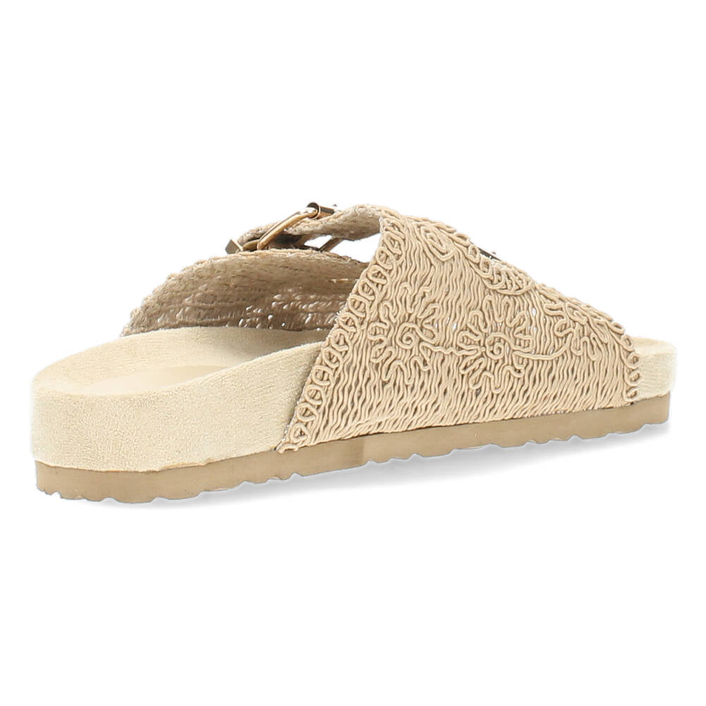 Beige slippers