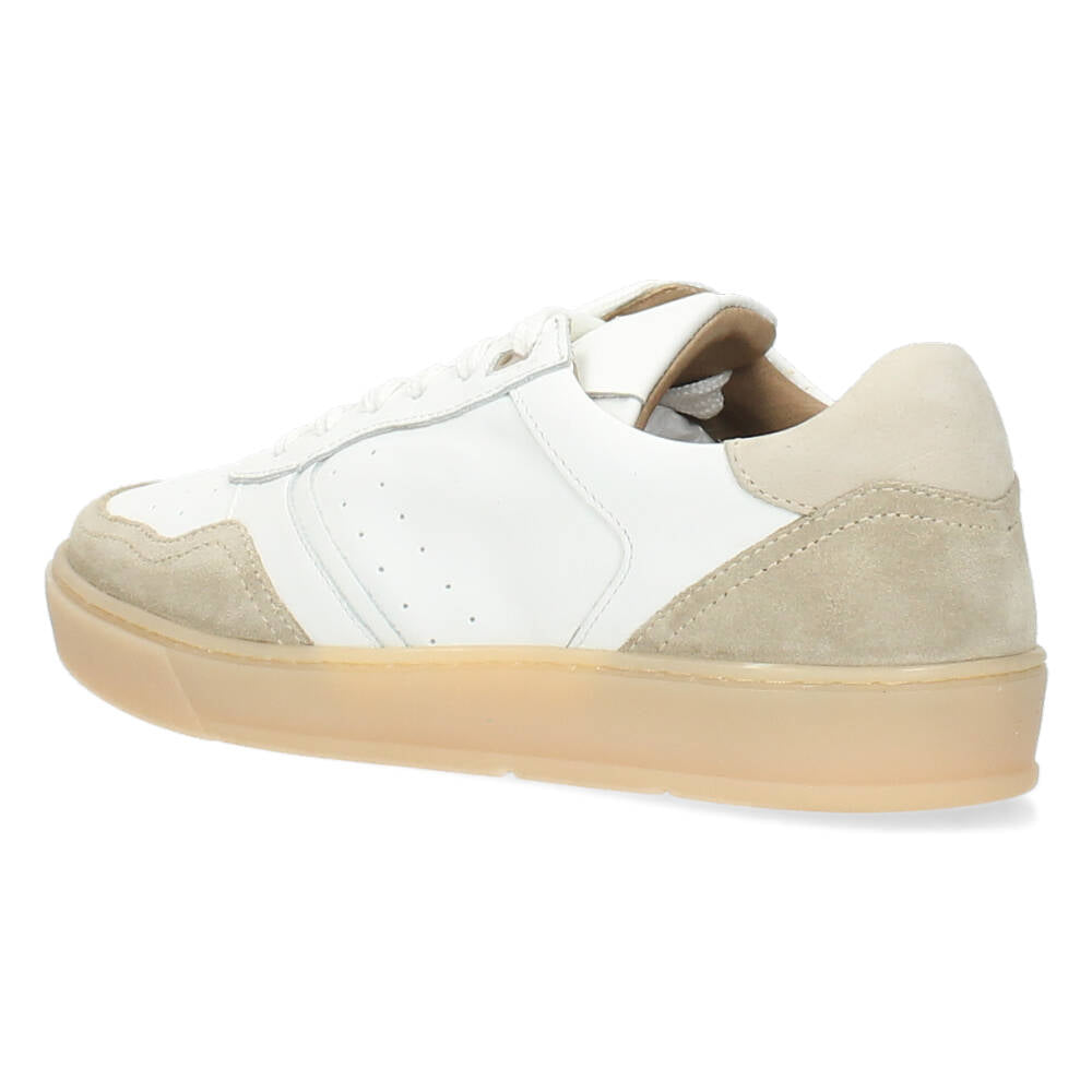 Witte sneakers
