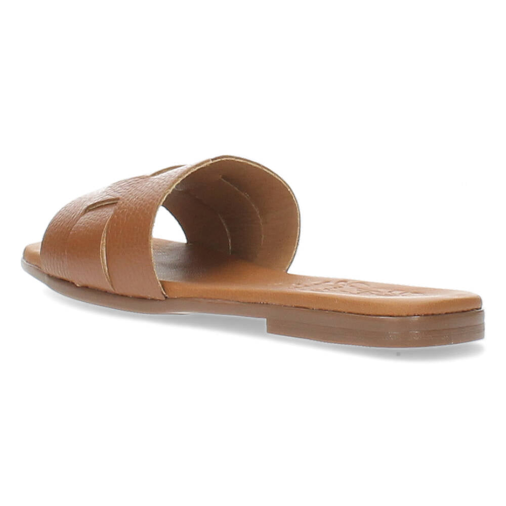 Cognac slippers