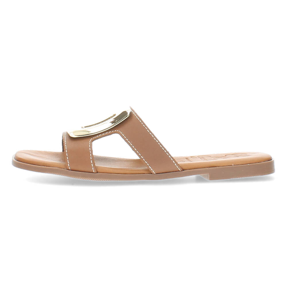 Cognac slippers