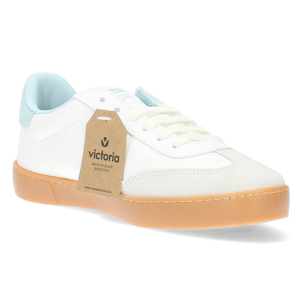 Witte sneakers