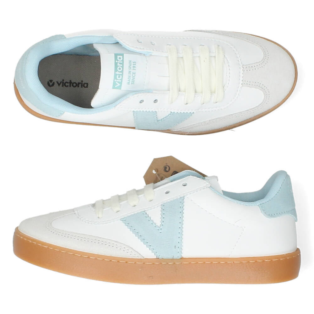 Witte sneakers