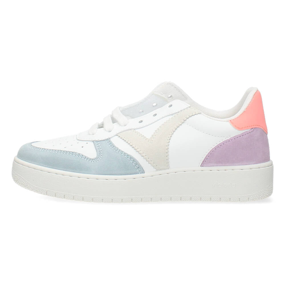 Witte sneakers