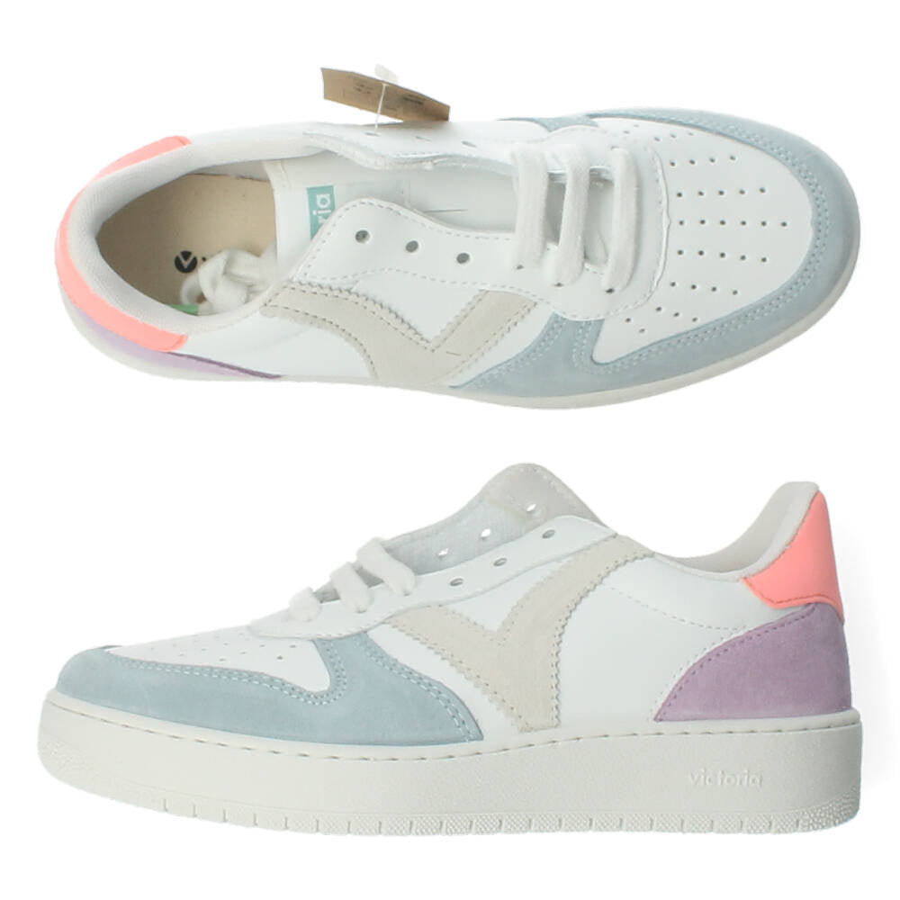Witte sneakers