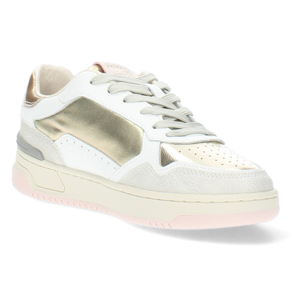 Gouden sneakers