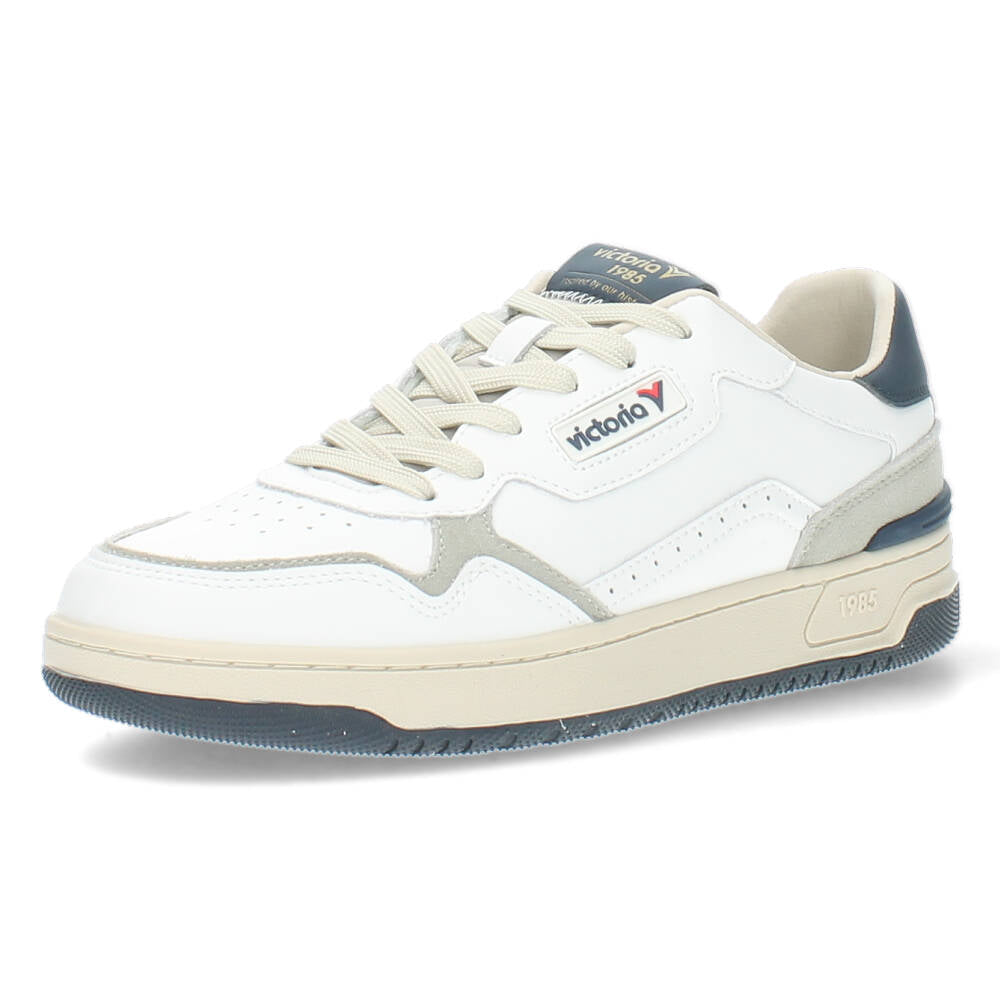 Witte sneakers