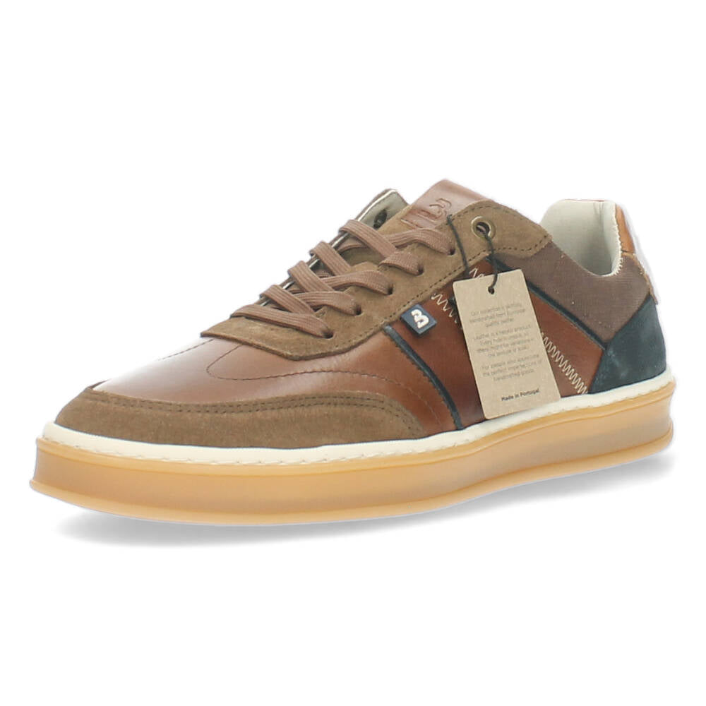Cognac sneakers