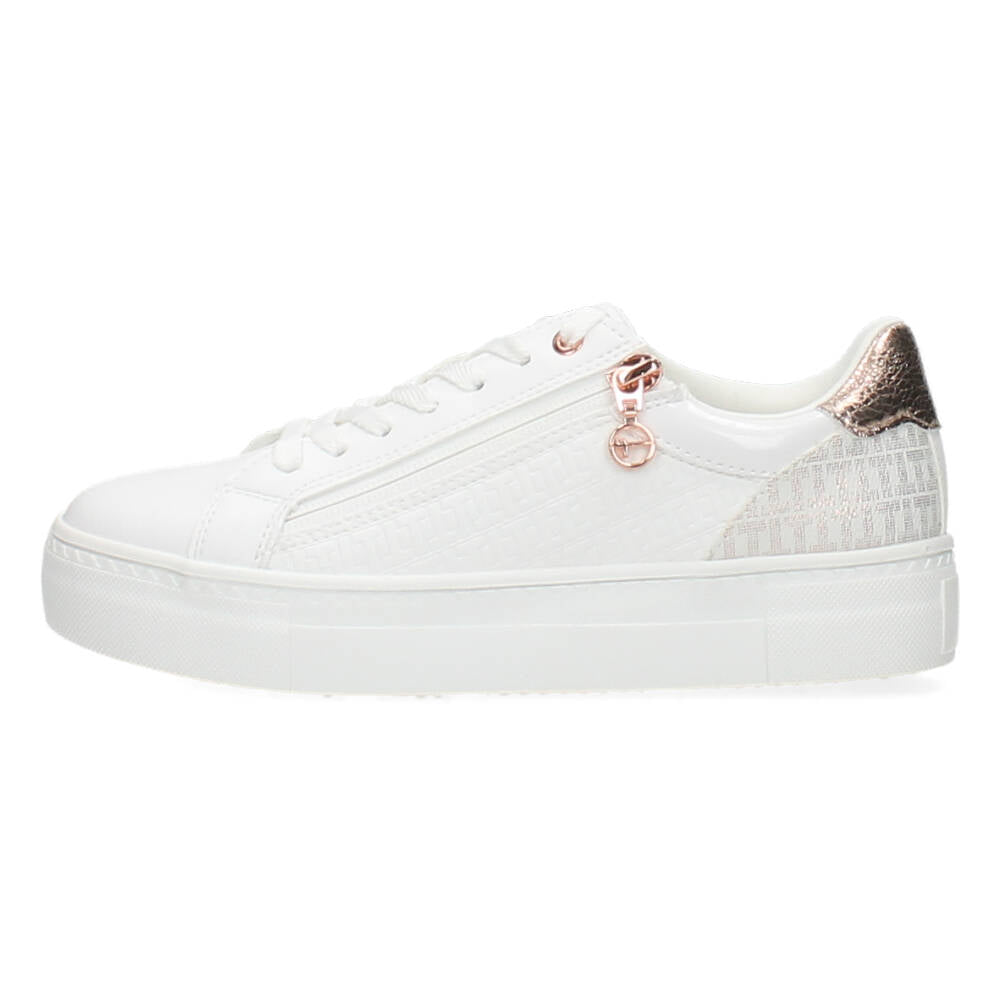 Witte sneakers