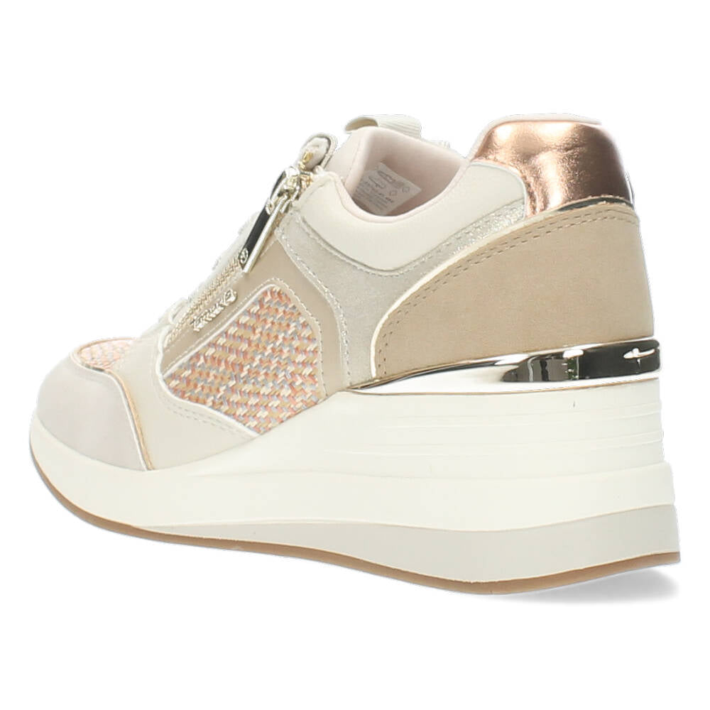 Ivoorkleurige sneakers