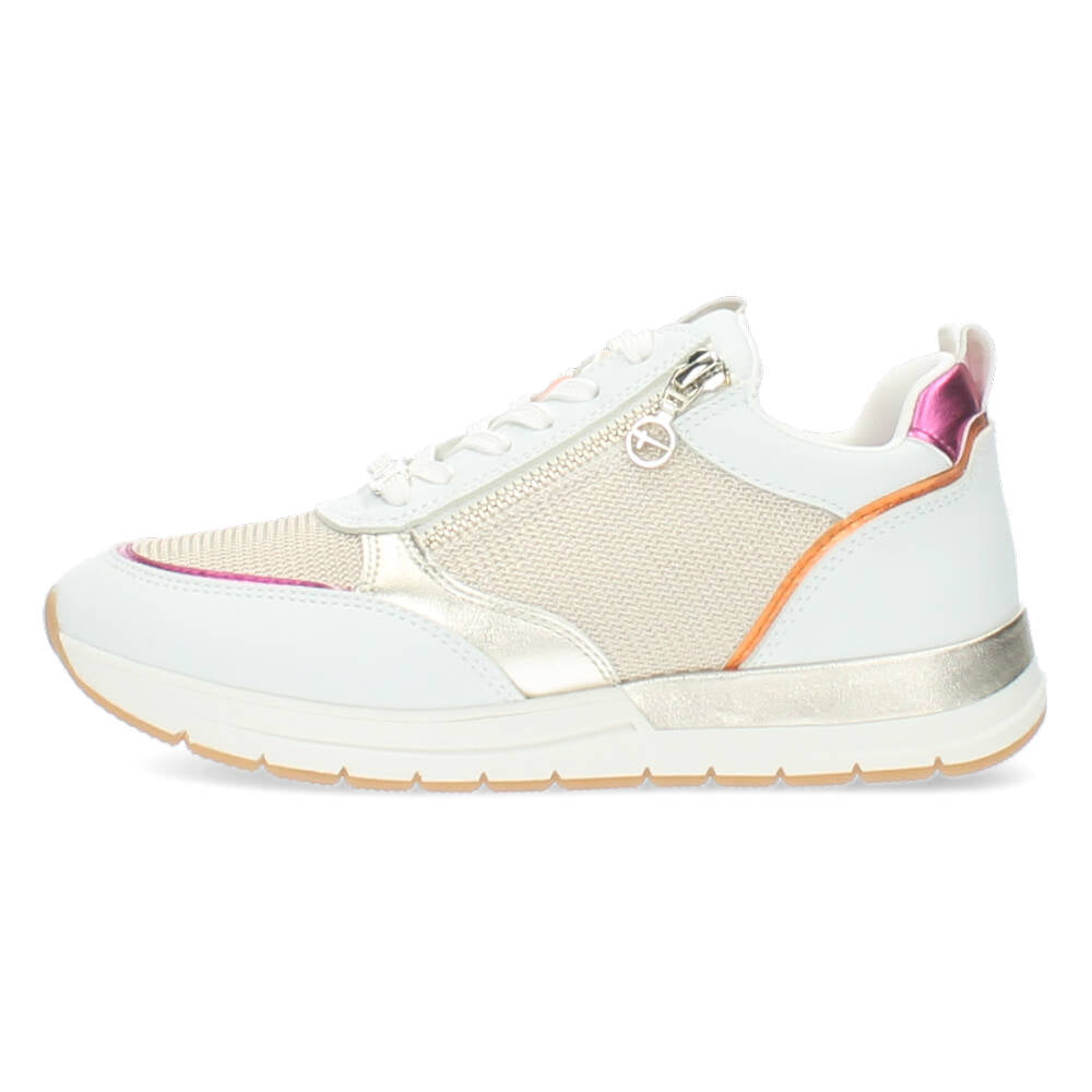 Witte sneakers