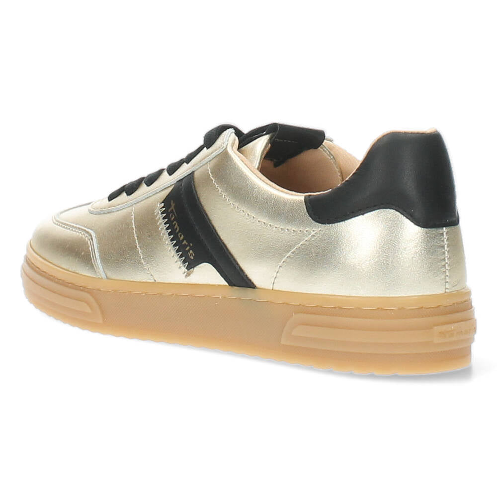 Gouden sneakers
