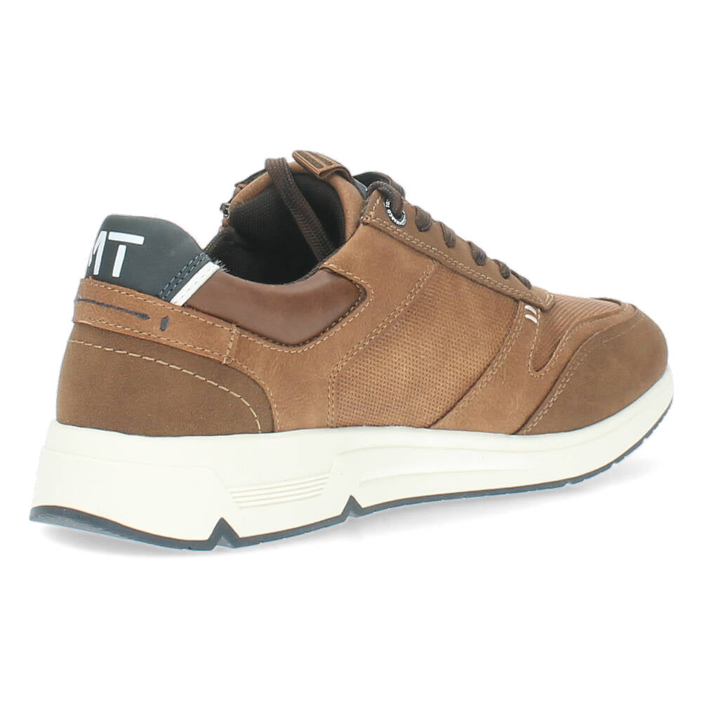Cognac sneakers