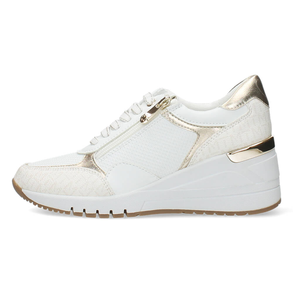 Witte sneakers