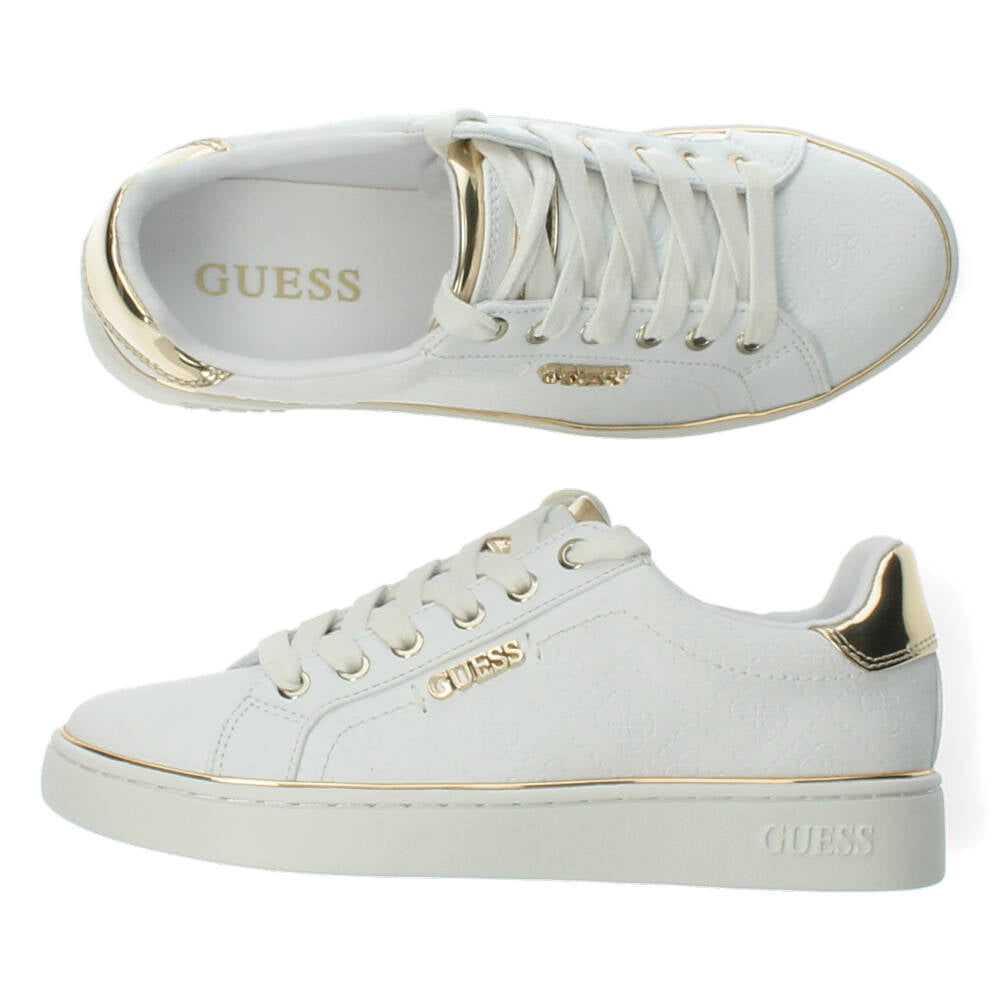 Witte sneakers