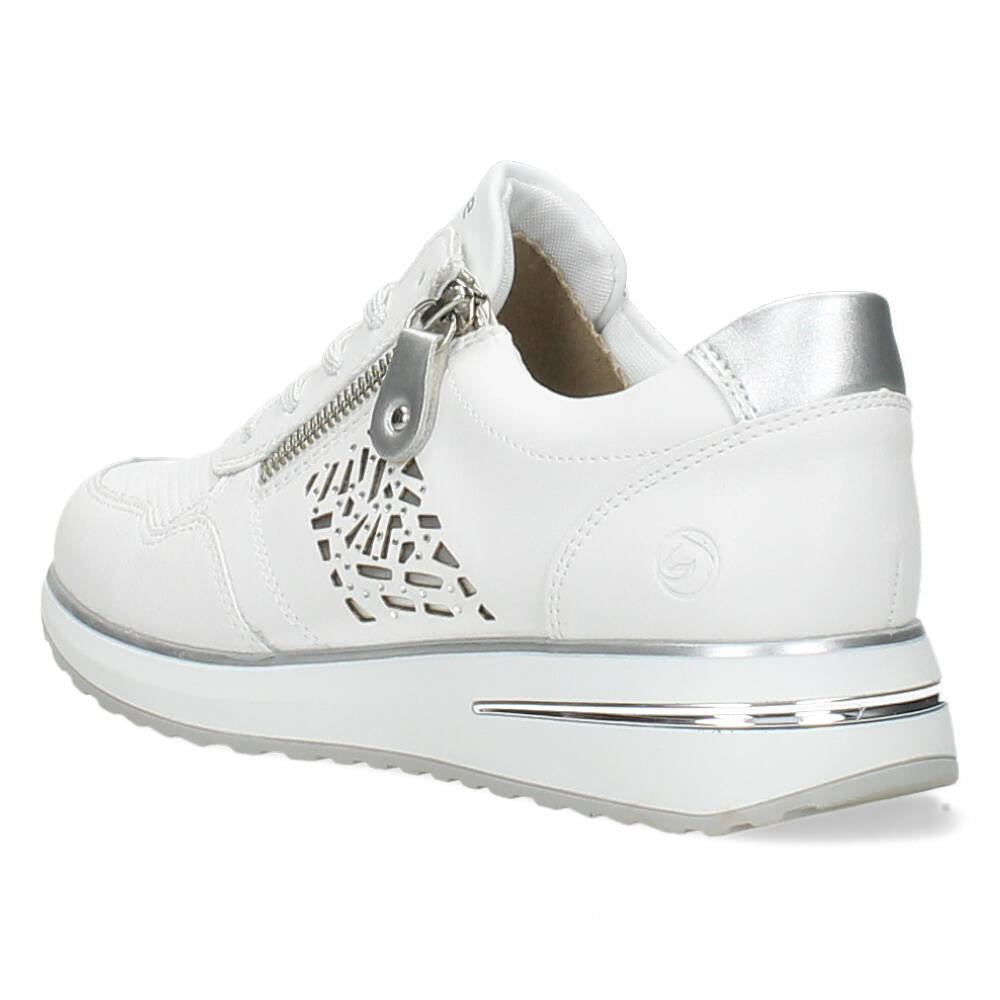 Witte sneakers