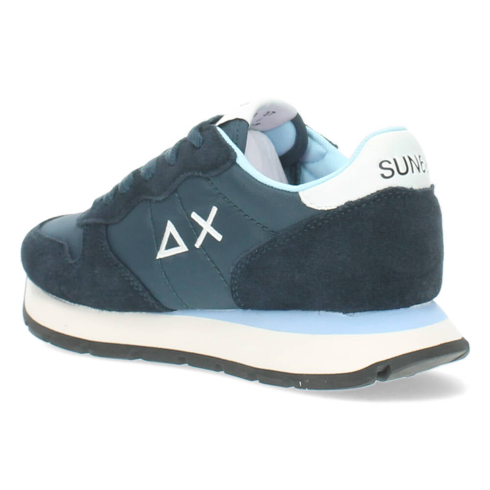 Donkerblauwe sneakers