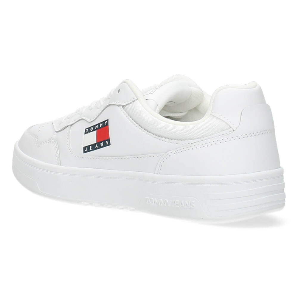 Witte sneakers