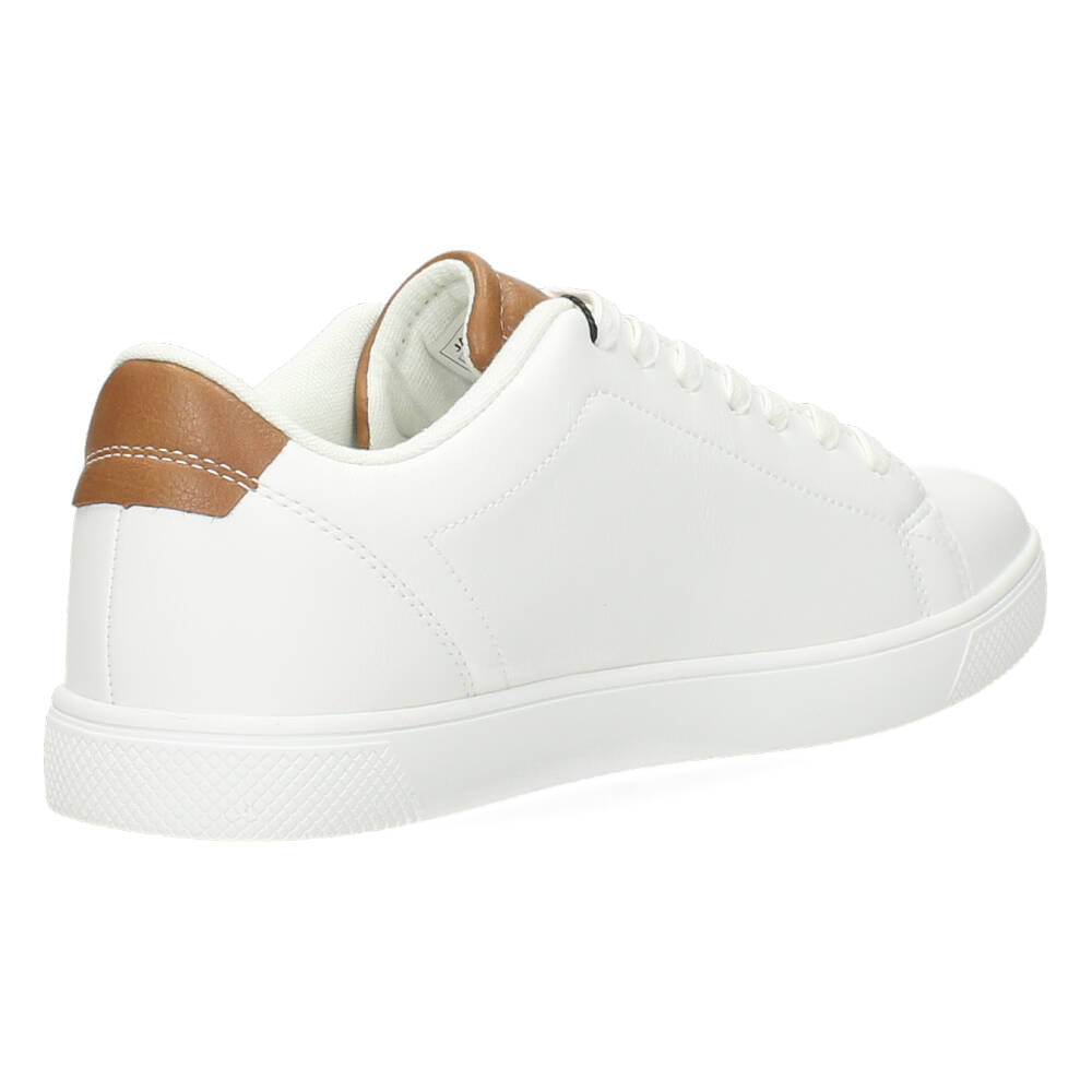 Witte sneakers