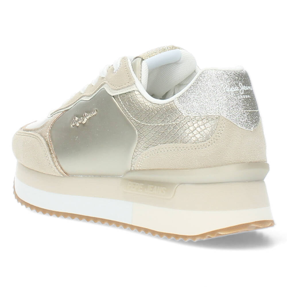 Zandkleurige sneakers