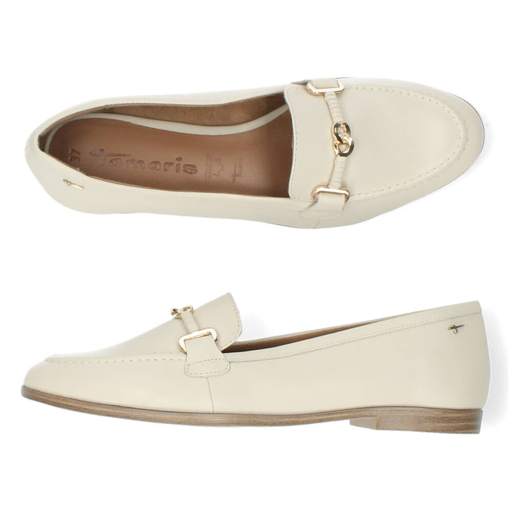 Ivory mocassins