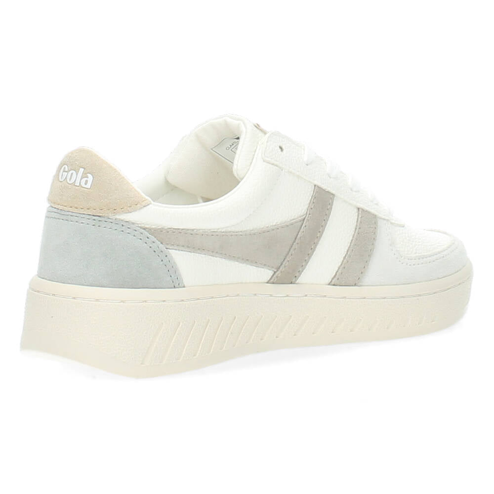 Witte sneakers