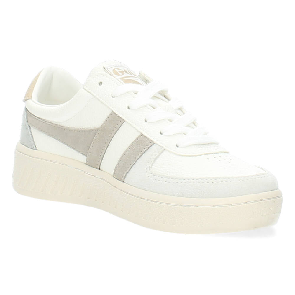 Witte sneakers