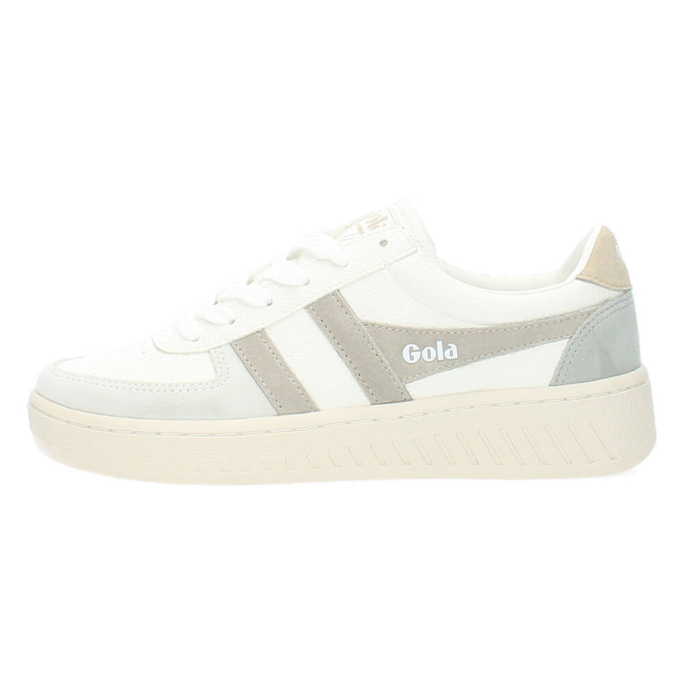 Witte sneakers