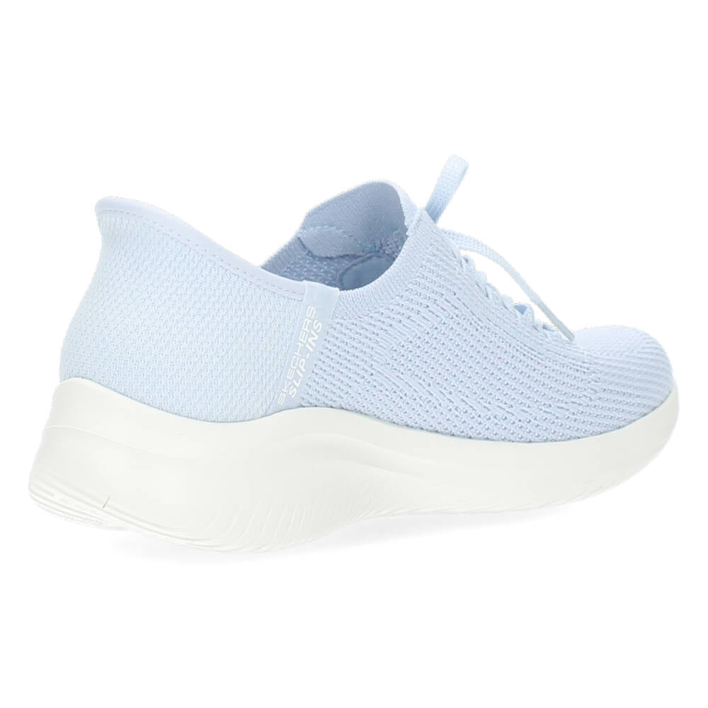 Lichtblauwe sneakers