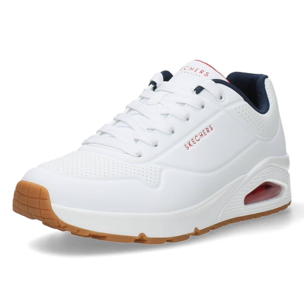 Witte sneakers