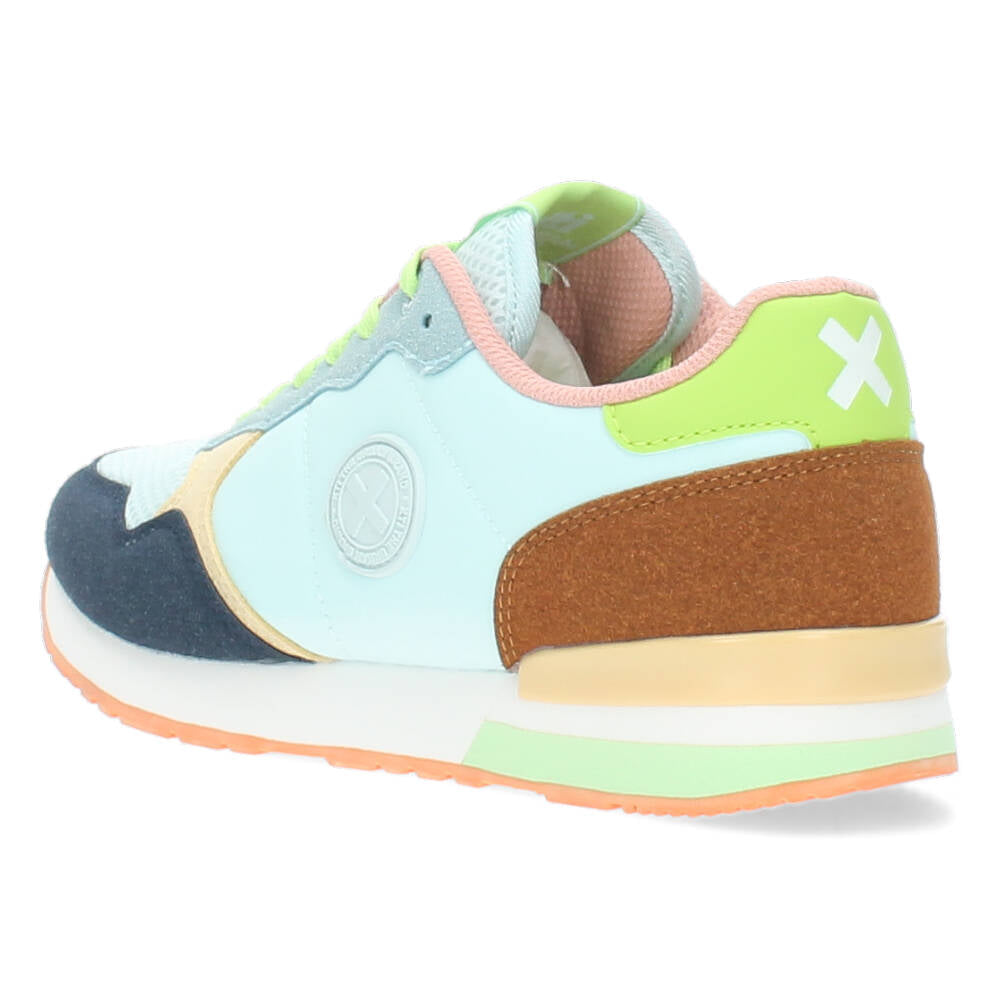 Blauwe sneakers