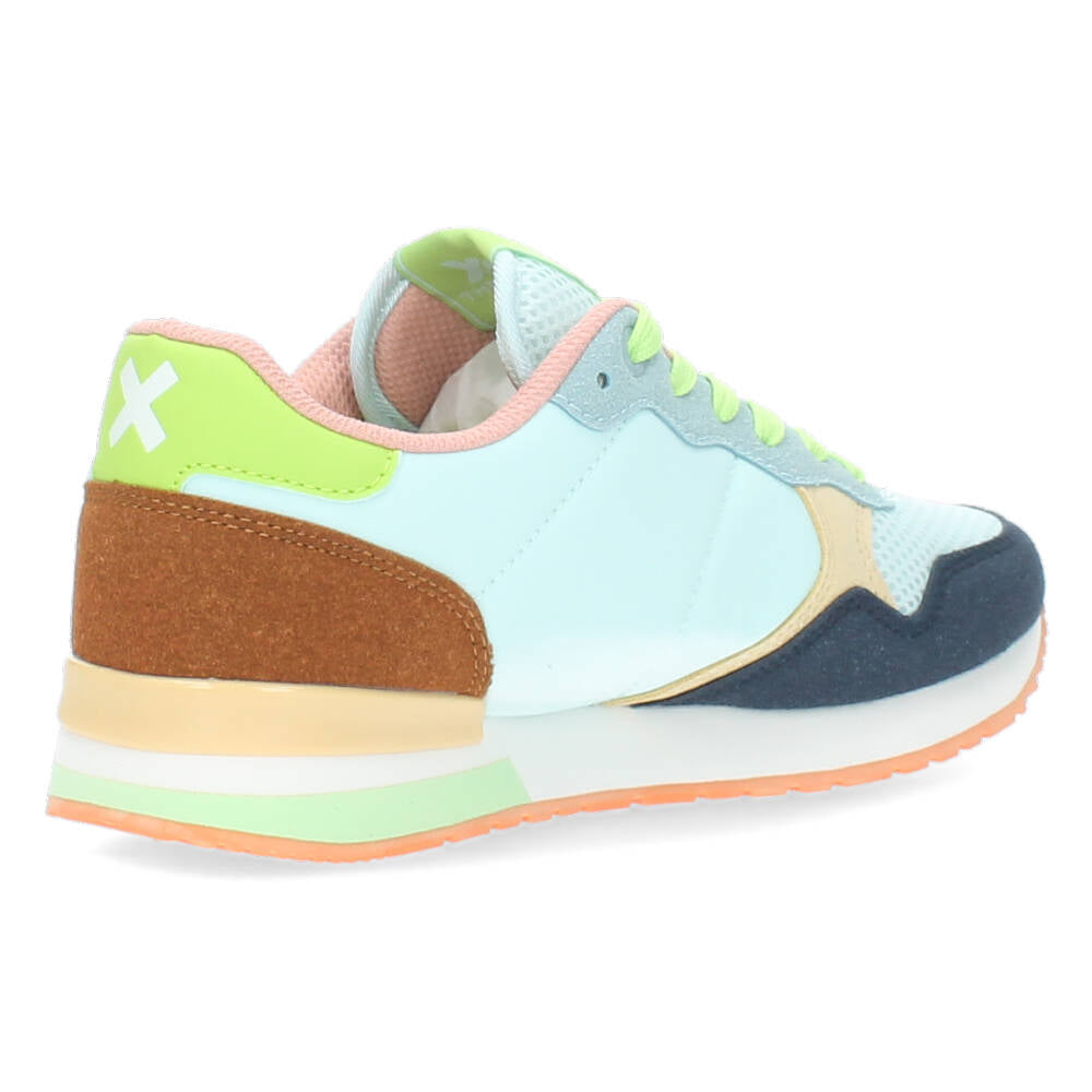 Blauwe sneakers