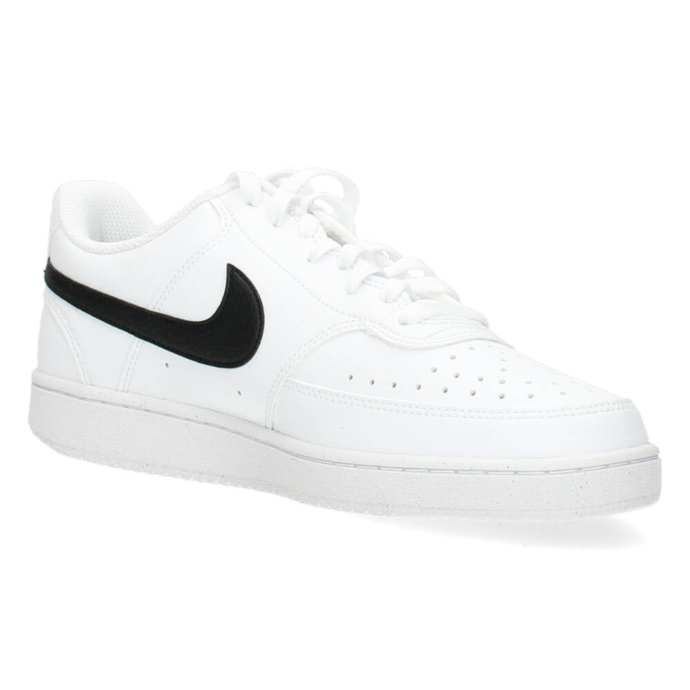 Witte sneakers