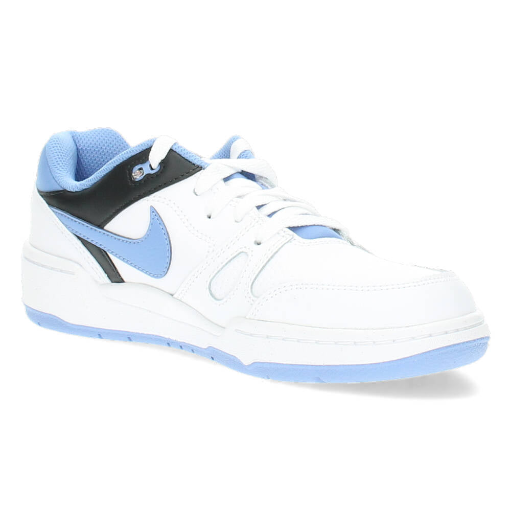 Witte sneakers