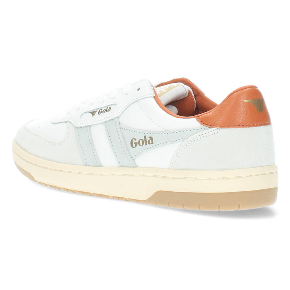 Witte sneakers
