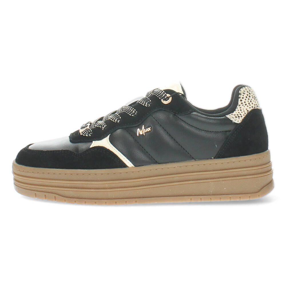 Zwarte sneakers