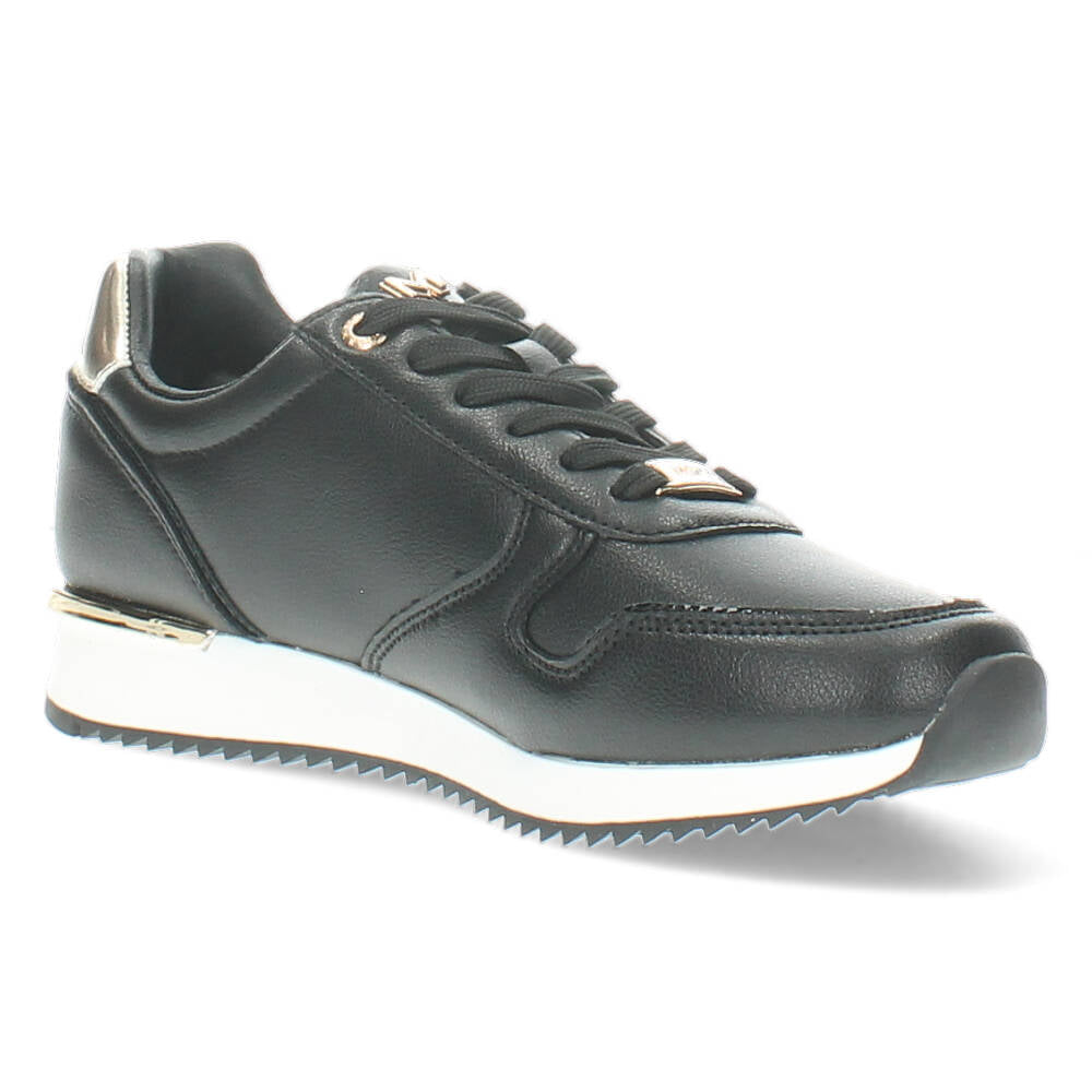 Zwarte sneakers