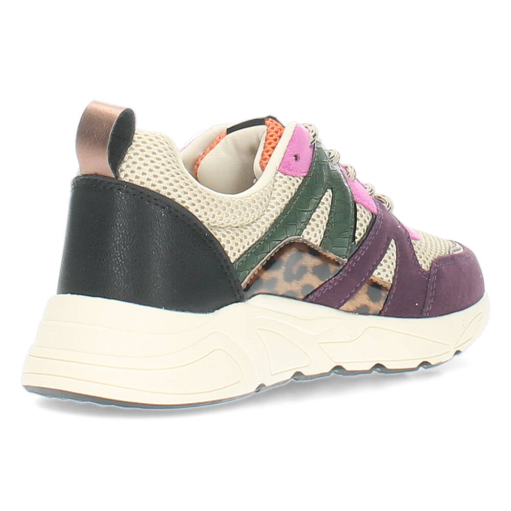 Paarse sneakers