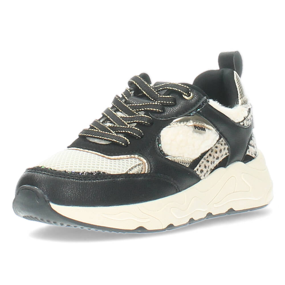 Zwarte sneakers