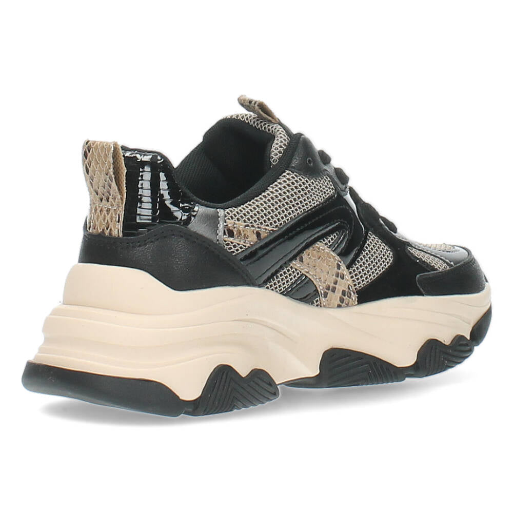 Zwarte sneakers