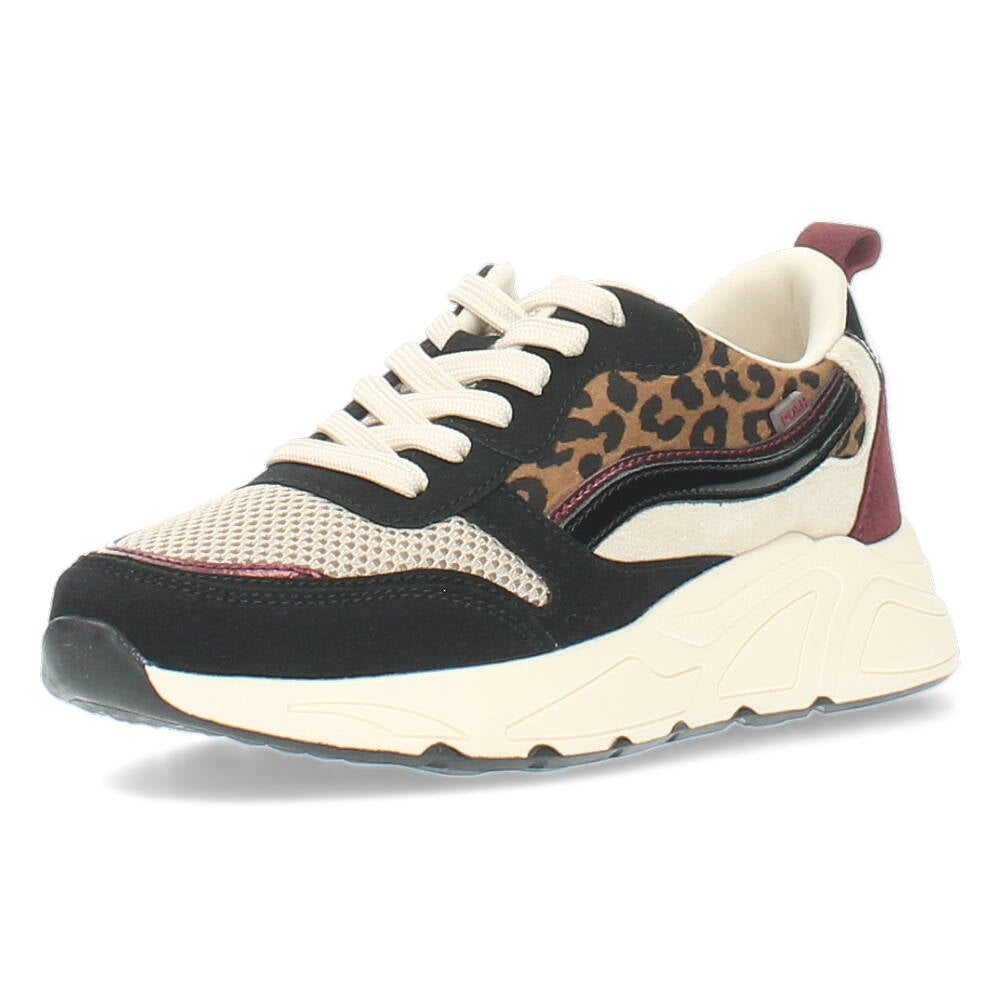 Zwarte sneakers