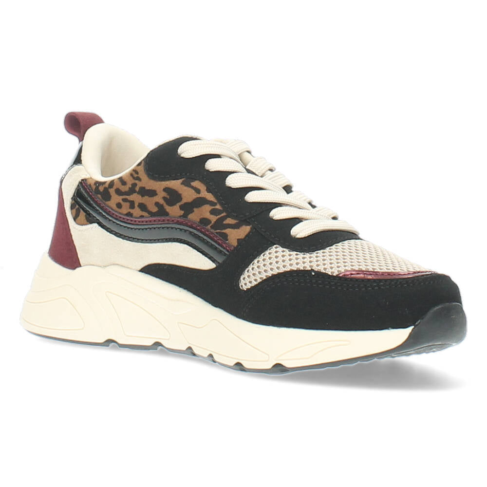Zwarte sneakers